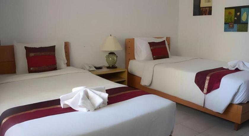 Central Place Hotel Rayong Exterior foto